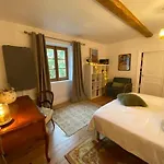 Rum i privatbostad Le Chatel En Beaujolais *