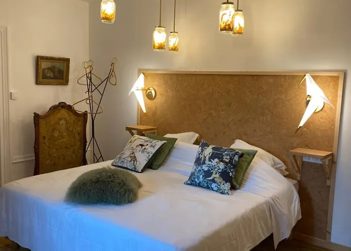 Homestay Le Chatel En Beaujolais