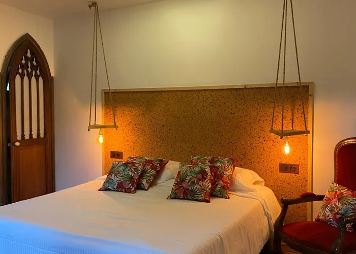 Homestay Le Chatel En Beaujolais *