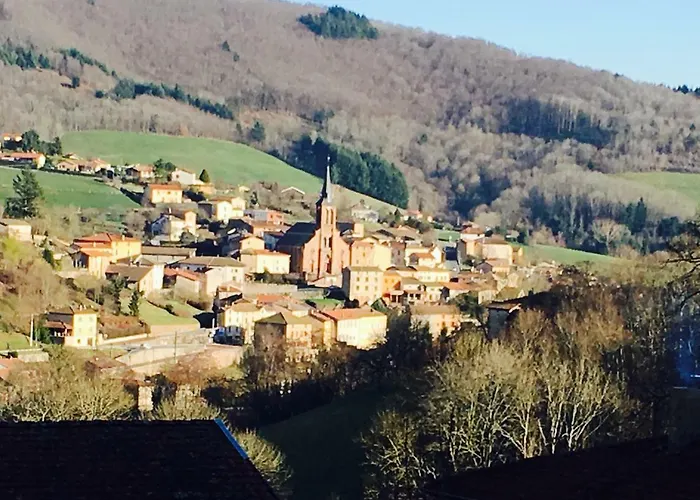Le Chatel En Beaujolais *