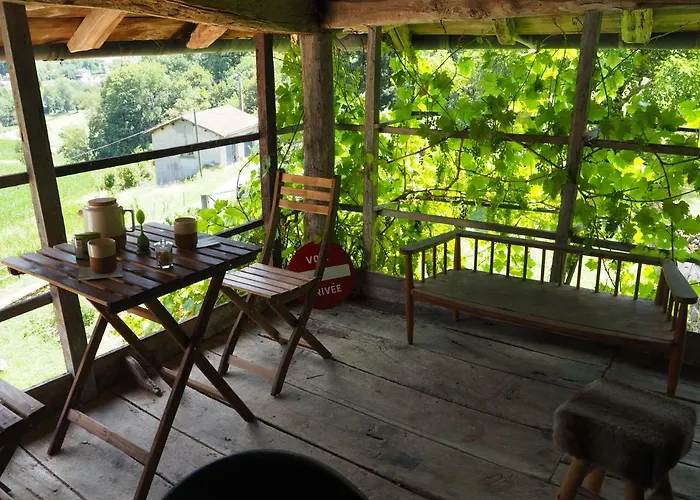 Le Chatel En Beaujolais Alloggio in famiglia Valsonne